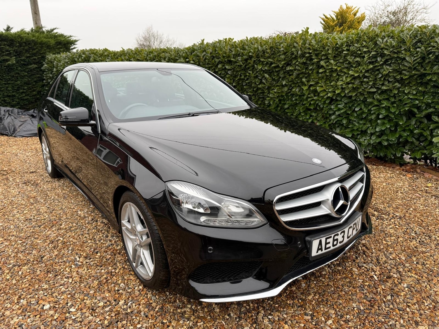 Used Mercedes-Benz E Class 2013 for sale - 77149557: Photo 1