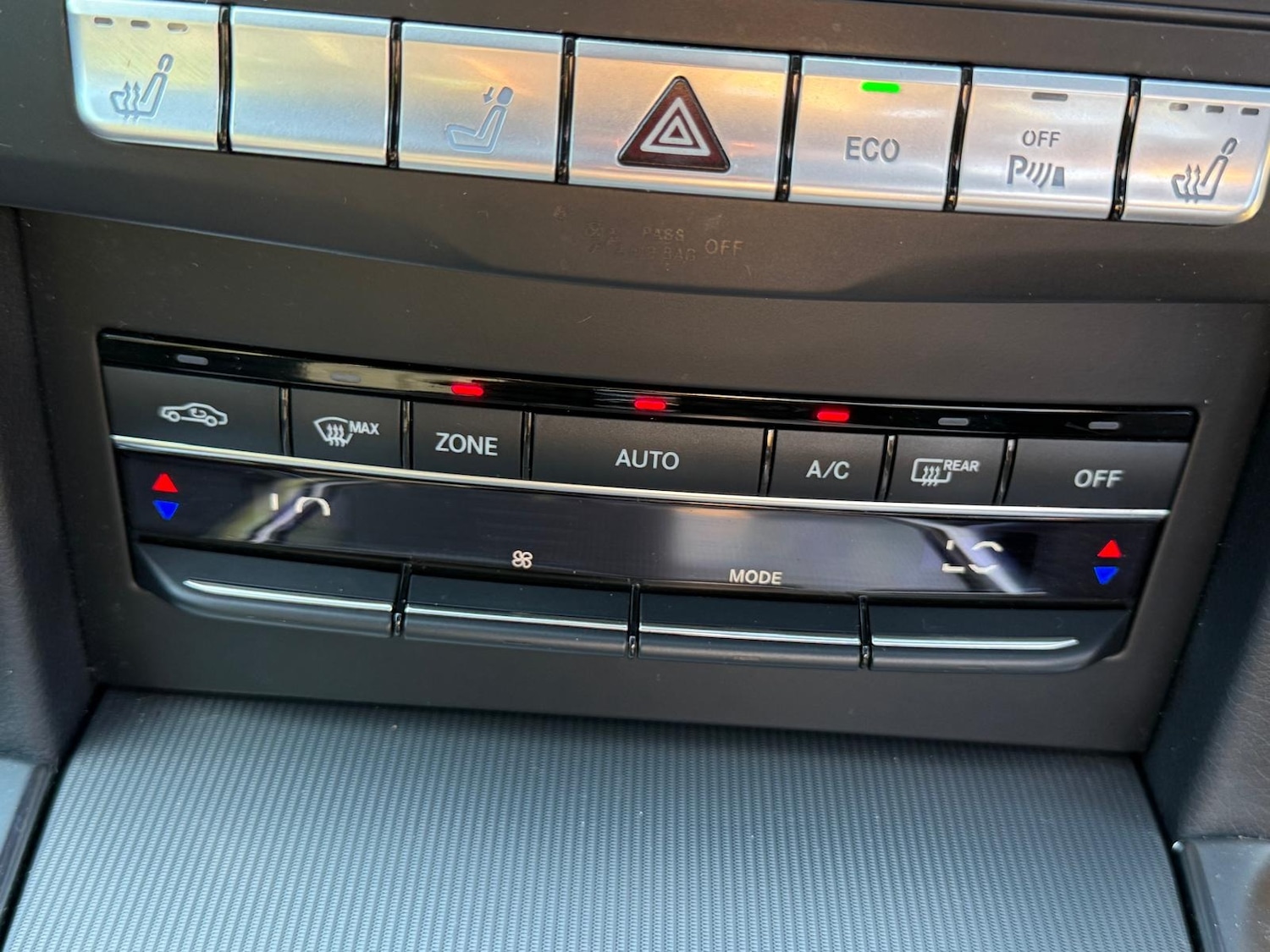 Used Mercedes-Benz E Class 2013 for sale - 77149557: Photo 12