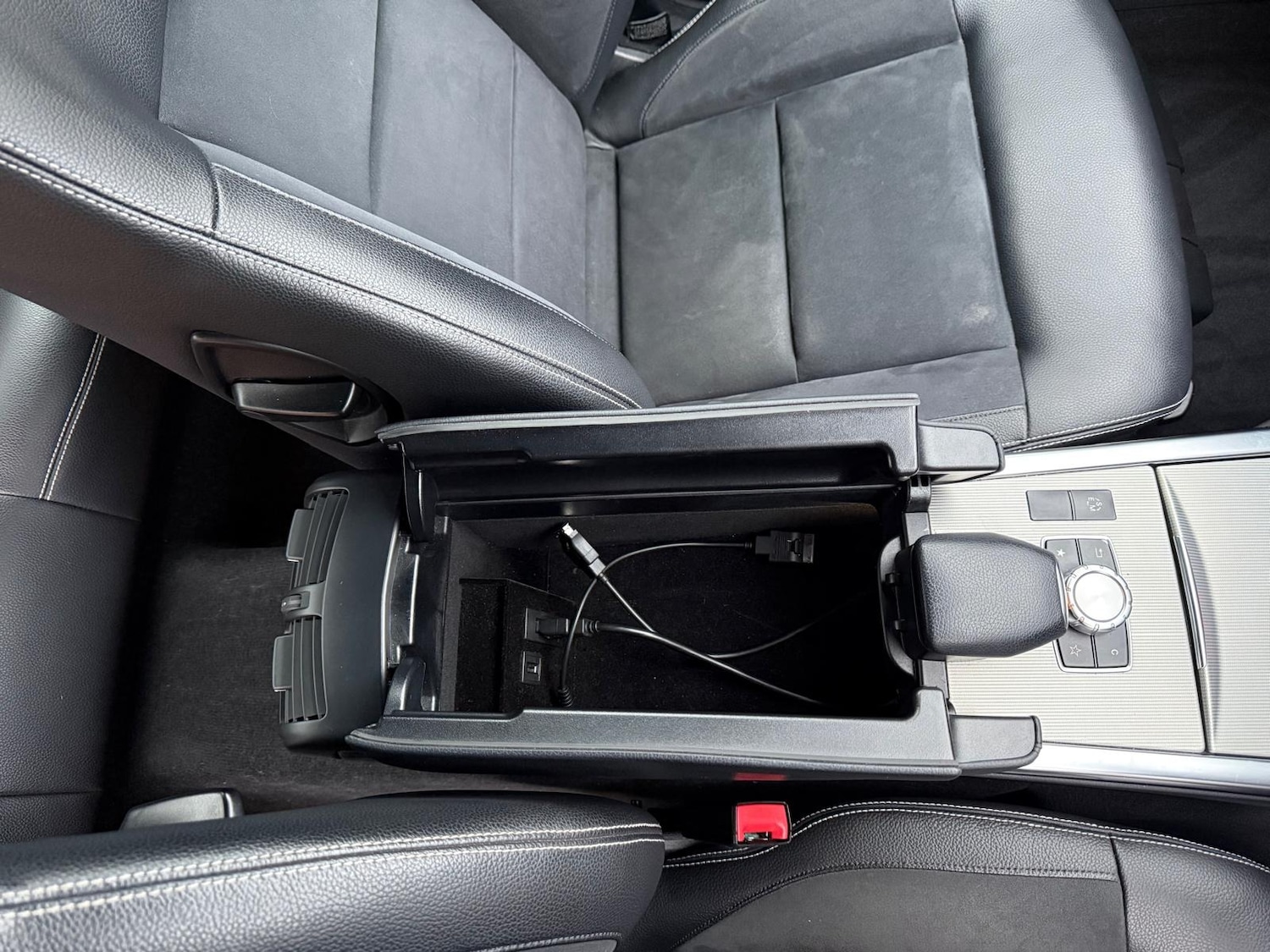 Used Mercedes-Benz E Class 2013 for sale - 77149557: Photo 14