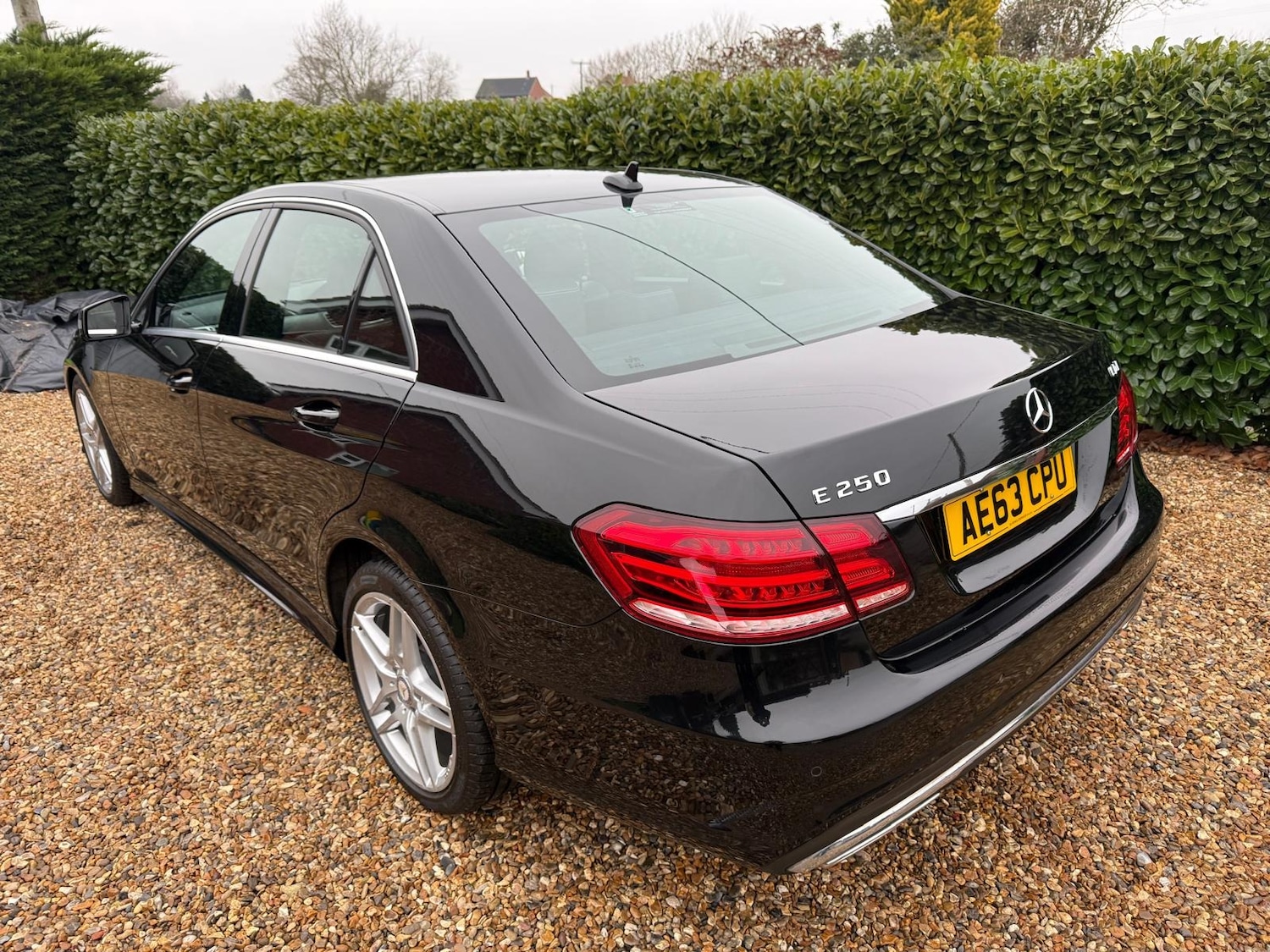 Used Mercedes-Benz E Class 2013 for sale - 77149557: Photo 27