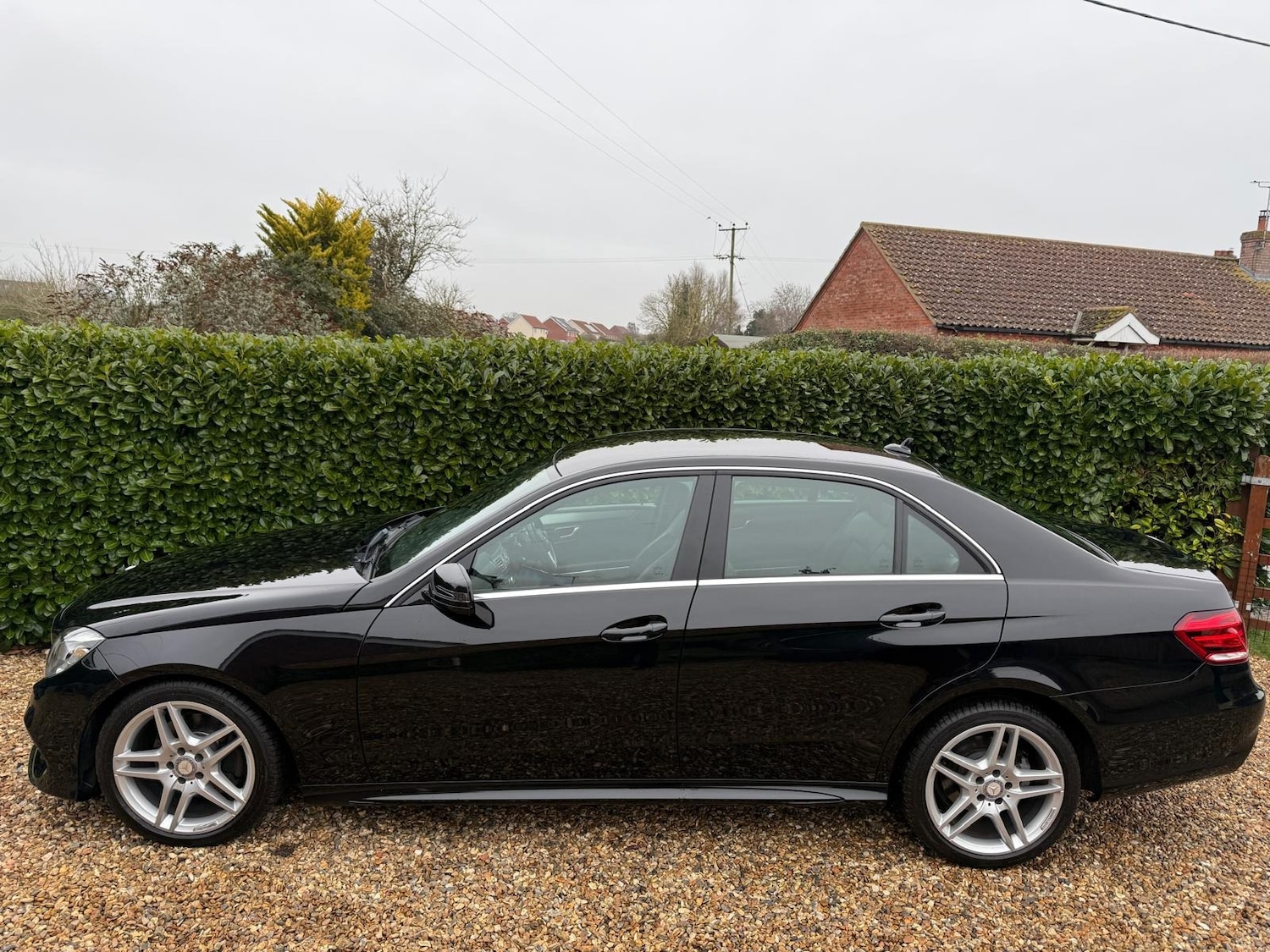 Used Mercedes-Benz E Class 2013 for sale - 77149557: Photo 34