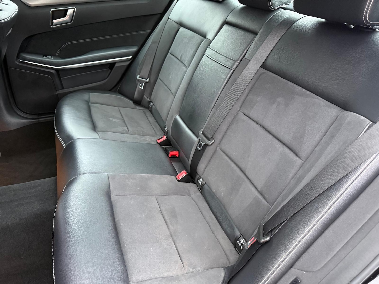 Used Mercedes-Benz E Class 2013 for sale - 77149557: Photo 40