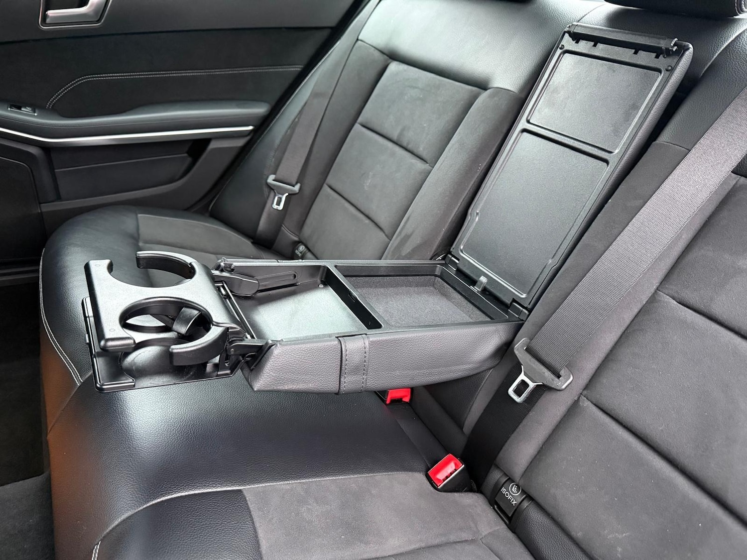 Used Mercedes-Benz E Class 2013 for sale - 77149557: Photo 41