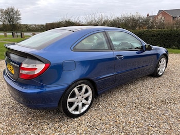Used Mercedes-Benz C Class 2007 for sale - 78105012: Photo