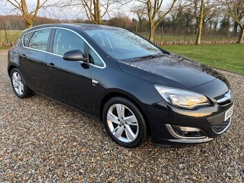 Used Vauxhall Astra 2015 for sale - 77208565: Photo