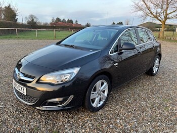 Used Vauxhall Astra 2015 for sale - 77208565: Photo