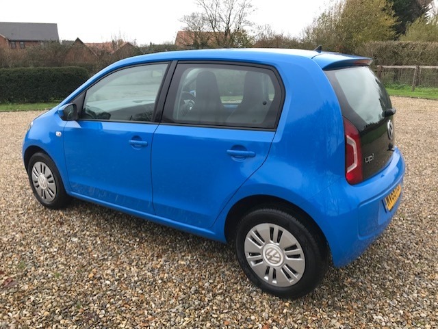 Used Volkswagen up! 2015 for sale - 76709665: Photo 2