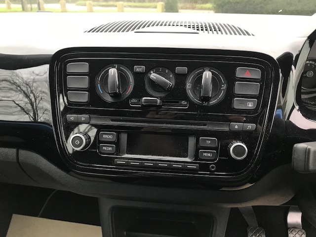 Used Volkswagen up! 2015 for sale - 76709665: Photo 7