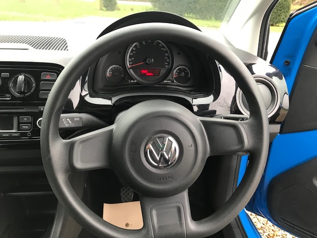 Used Volkswagen up! 2015 for sale - 76709665: Photo 8