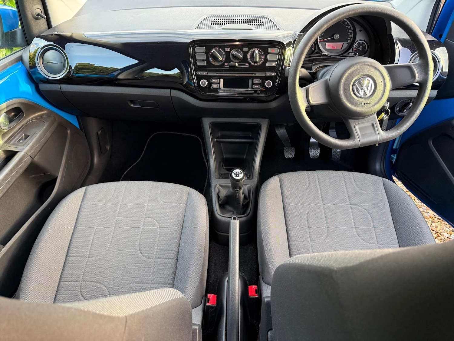 Used Volkswagen up! 2015 for sale - 77179702: Photo 22