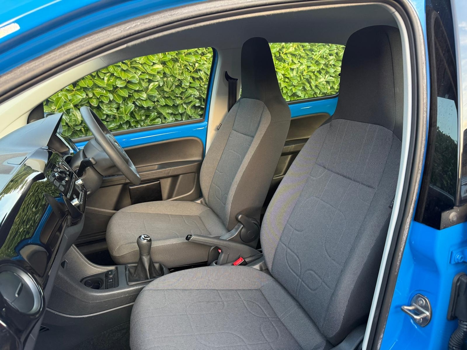 Used Volkswagen up! 2015 for sale - 77179702: Photo 32