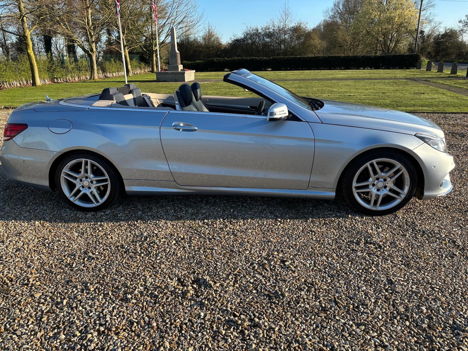 Used Mercedes-Benz E Class 2014 for sale - 77845079: Photo 9