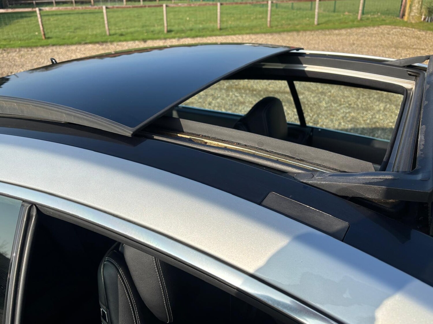 Used Mercedes-Benz E Class 2010 for sale - 77665383: Photo 10