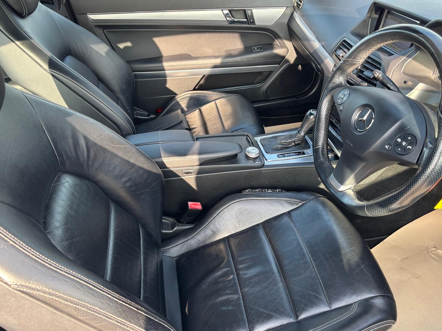 Used Mercedes-Benz E Class 2010 for sale - 77665383: Photo 6