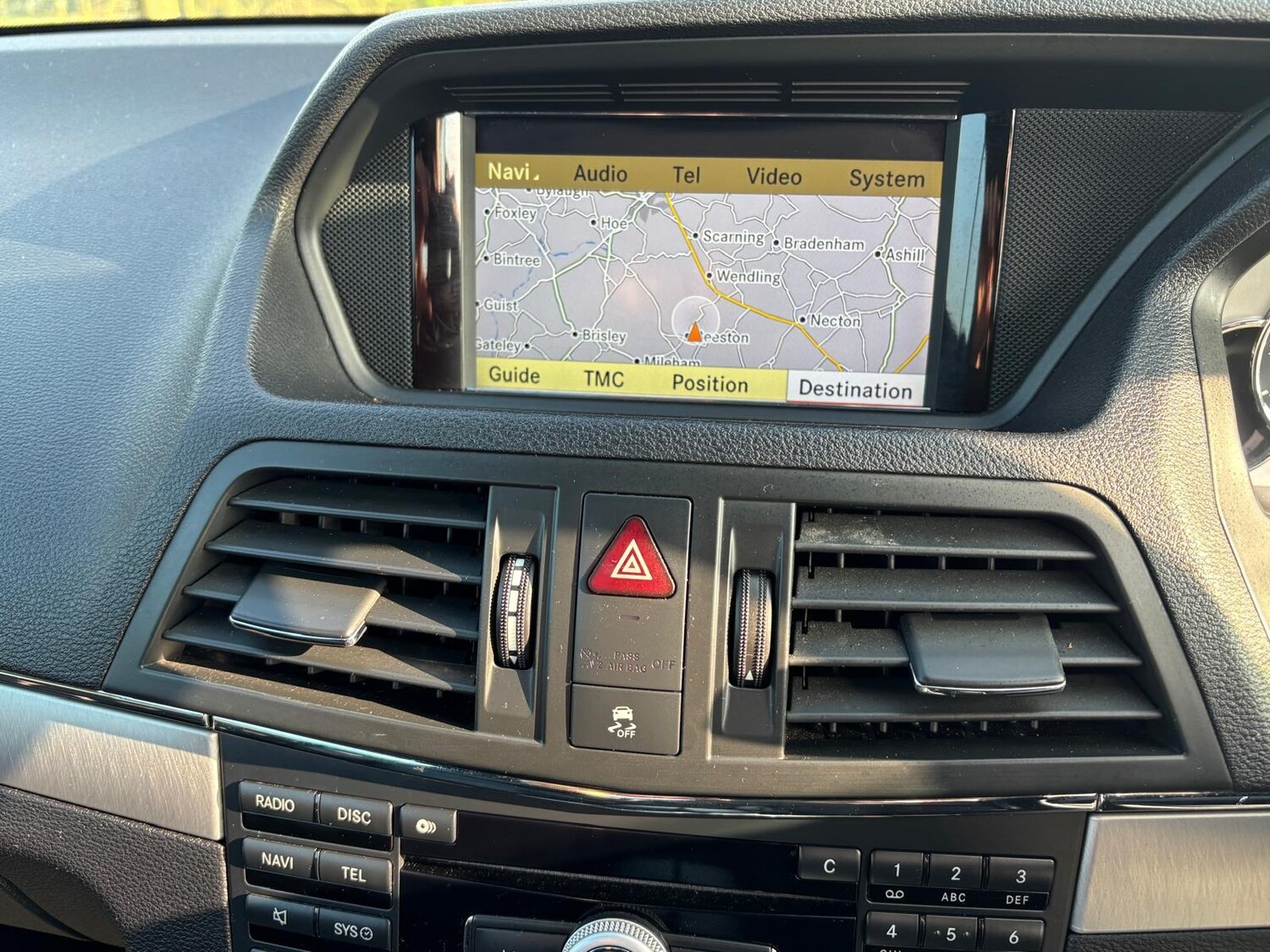 Used Mercedes-Benz E Class 2010 for sale - 77665383: Photo 8