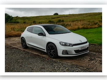 Used Volkswagen Scirocco 2017 for sale - 79672791: Photo