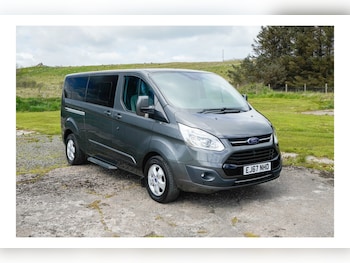 Used Ford Tourneo Custom 2017 for sale - 78599601: Photo