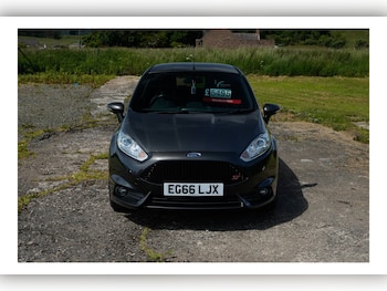 Used Ford Fiesta 2017 for sale - 78986981: Photo