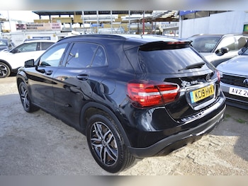 Used Mercedes-Benz GLA 2019 for sale - 78962813: Photo
