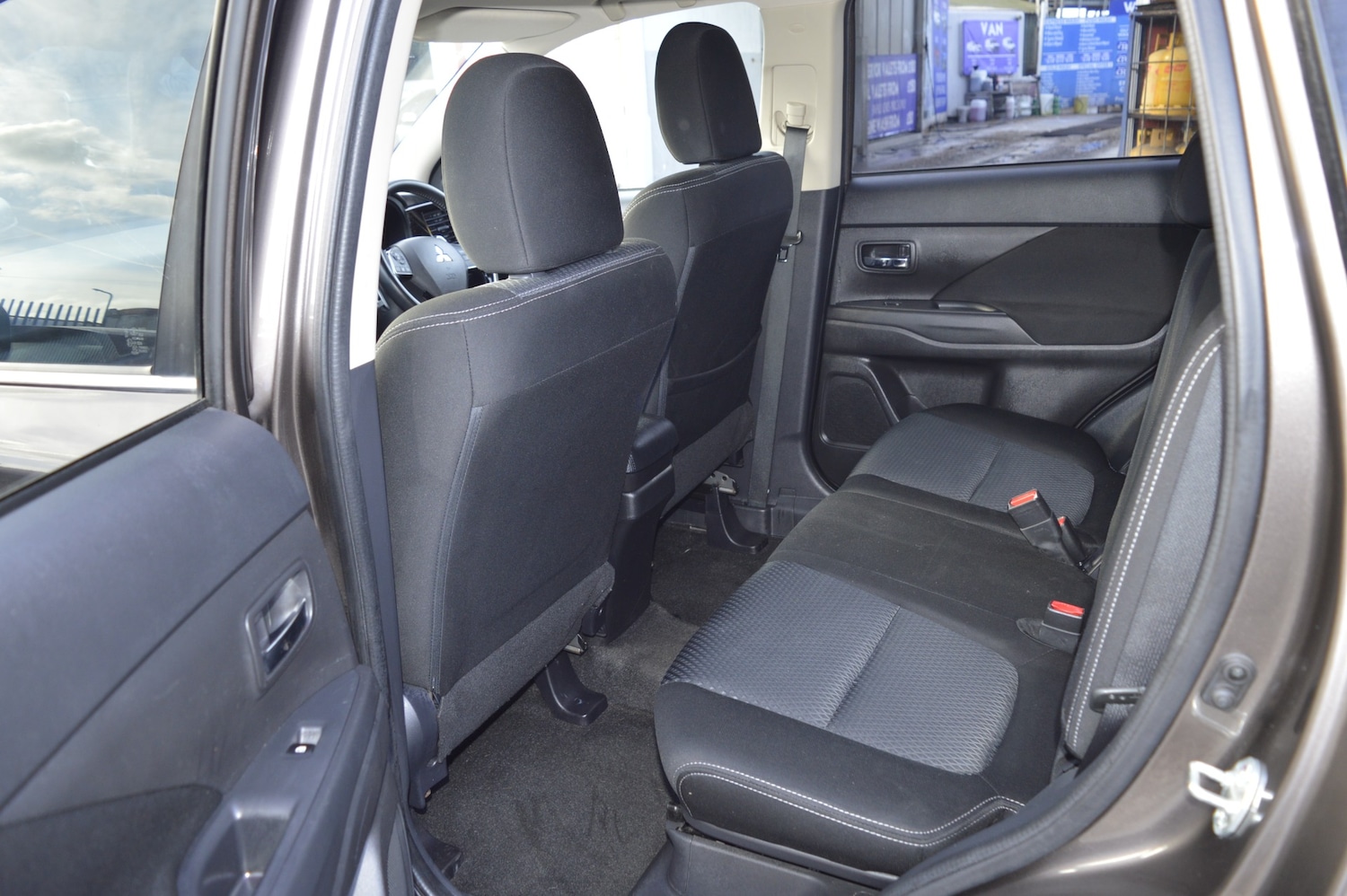 Used Mitsubishi Outlander 2018 for sale - 76565694: Photo 11