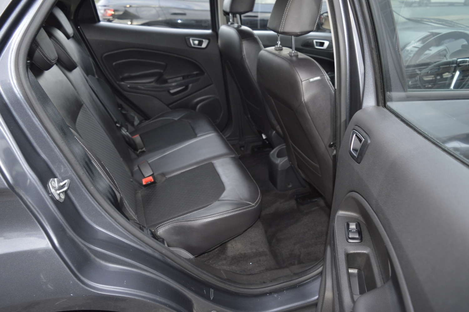 Used Ford Ecosport 2017 for sale - 76466077: Photo 11