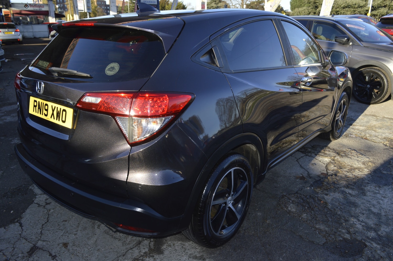 Used Honda HR-V 2019 for sale - 76662944: Photo 2