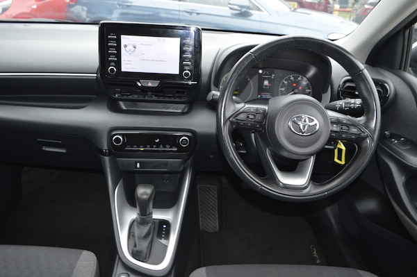 Used Toyota Yaris 2022 for sale - 76234533: Photo 13