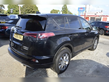 Used Toyota RAV4 2018 for sale - 75605041: Photo