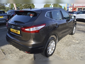 Used Nissan Qashqai 2016 for sale - 79408527: Photo