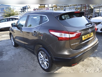 Used Nissan Qashqai 2016 for sale - 79408527: Photo