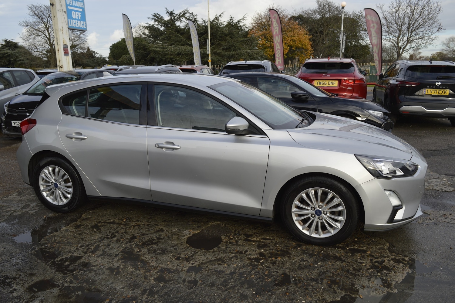 Used Ford Focus 2020 for sale - 76845628: Photo 6