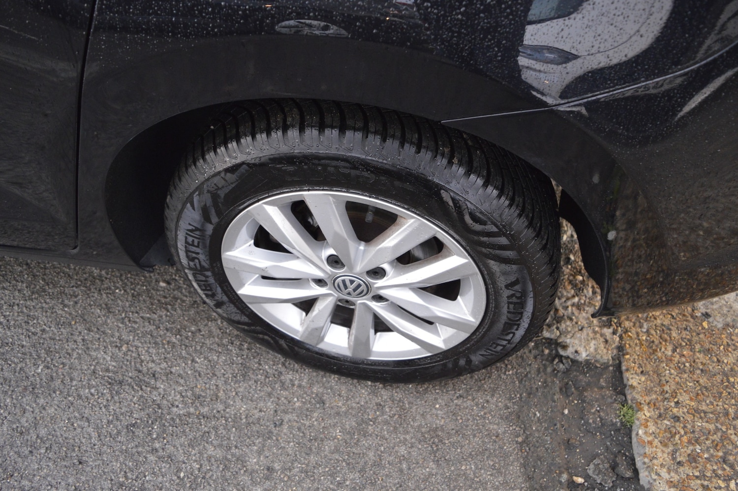 Used Volkswagen Touran 2018 for sale - 76353724: Photo 24