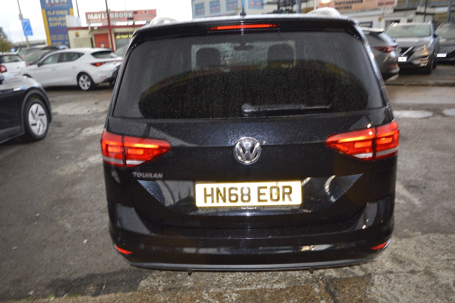 Used Volkswagen Touran 2018 for sale - 76353724: Photo 6