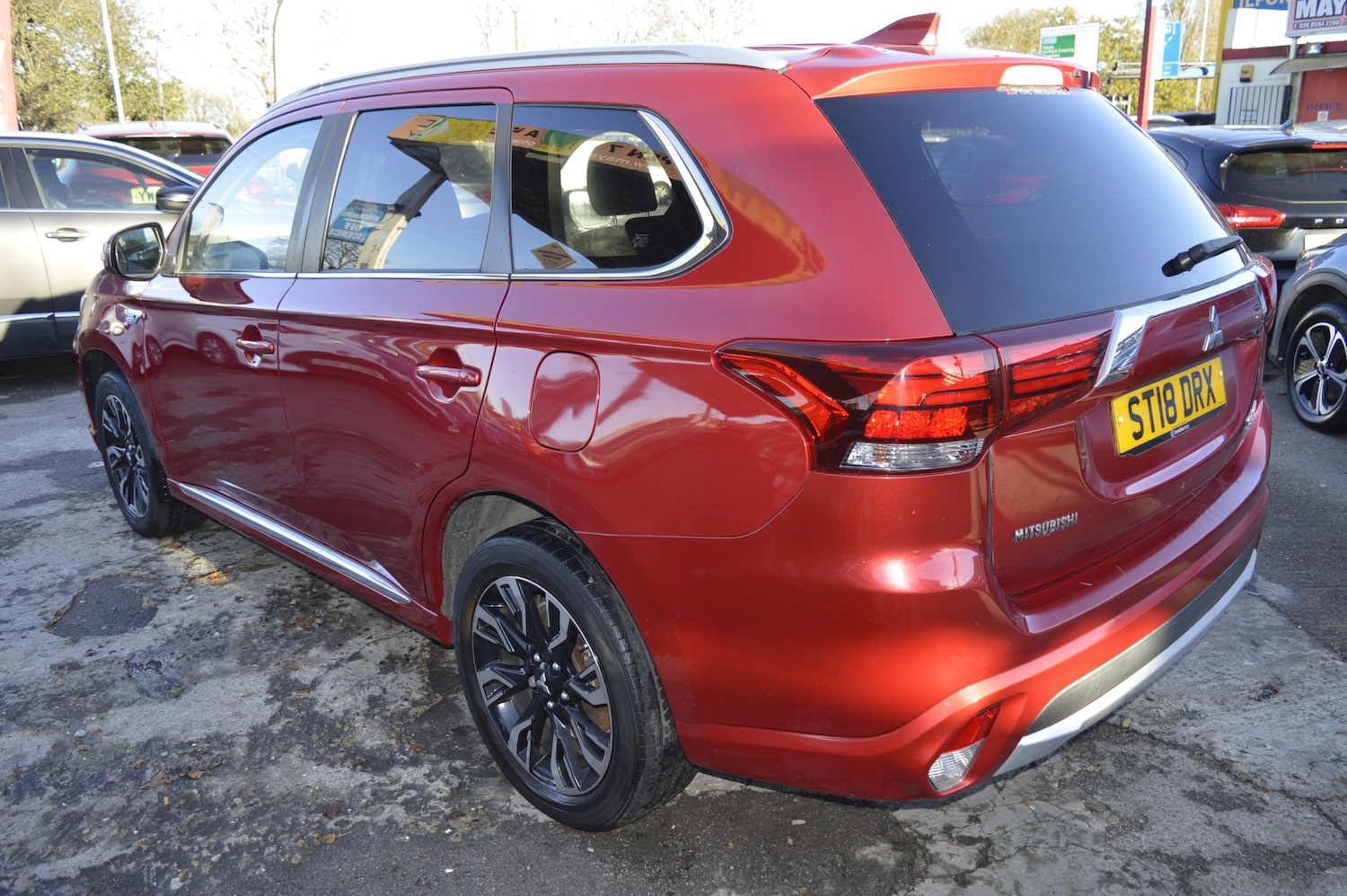 Used Mitsubishi Outlander 2018 for sale - 76736487: Photo 4
