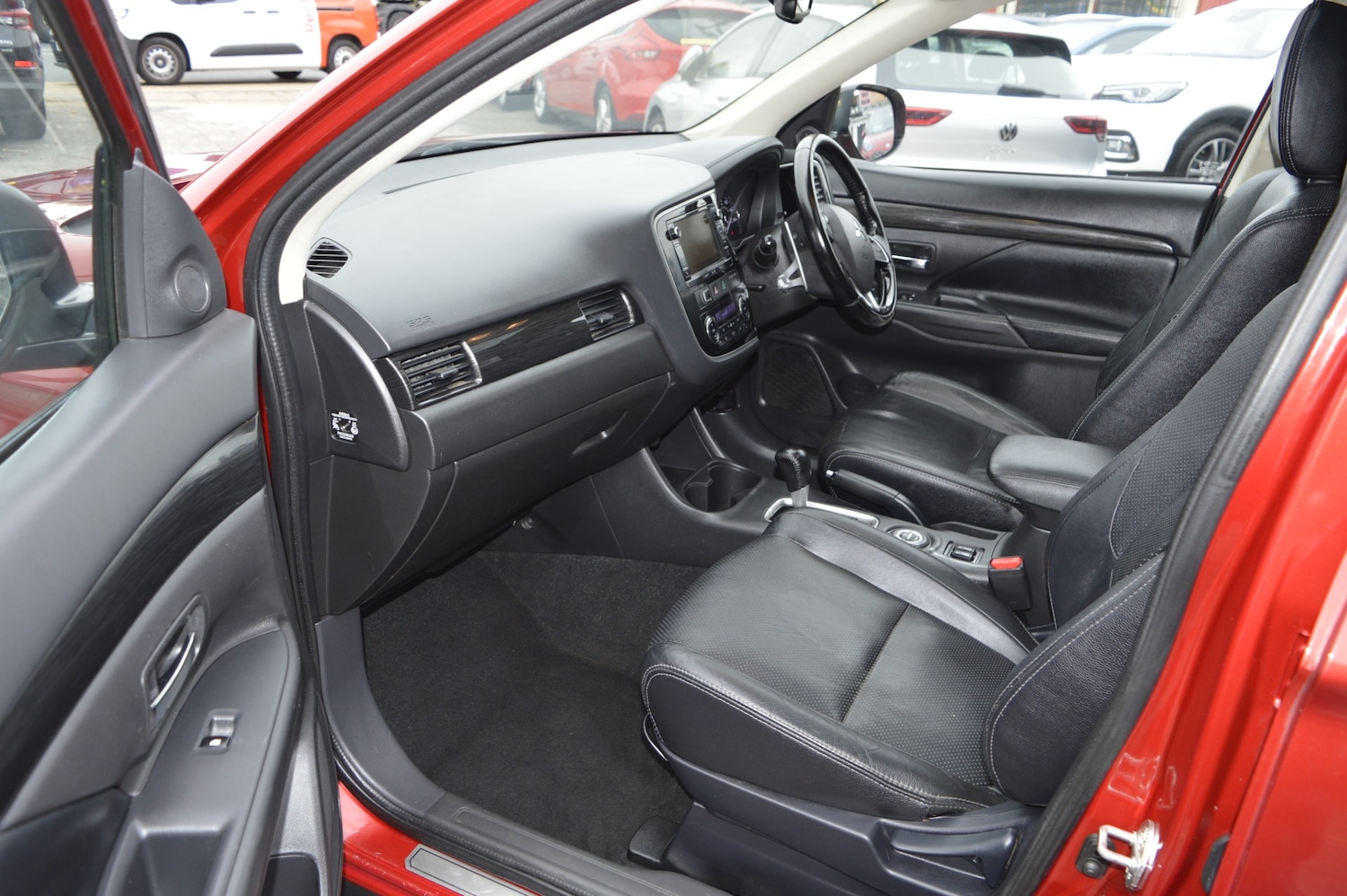 Used Mitsubishi Outlander 2016 for sale - 76277380: Photo 13