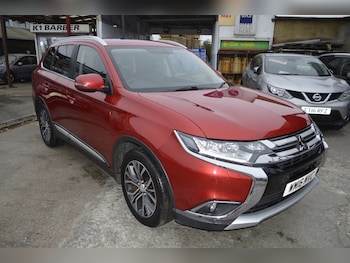 Mitsubishi - Outlander
