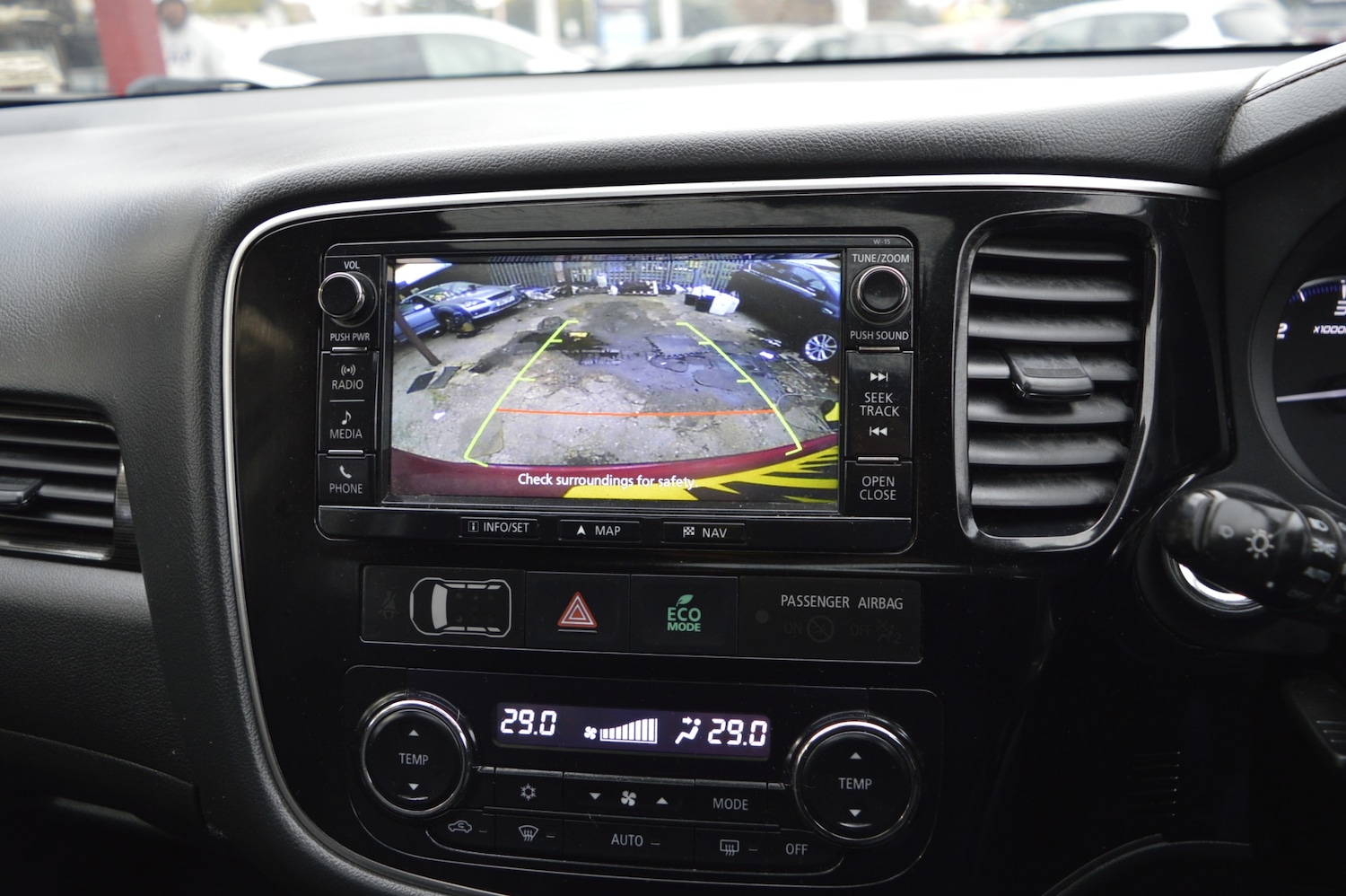 Used Mitsubishi Outlander 2016 for sale - 76277380: Photo 21