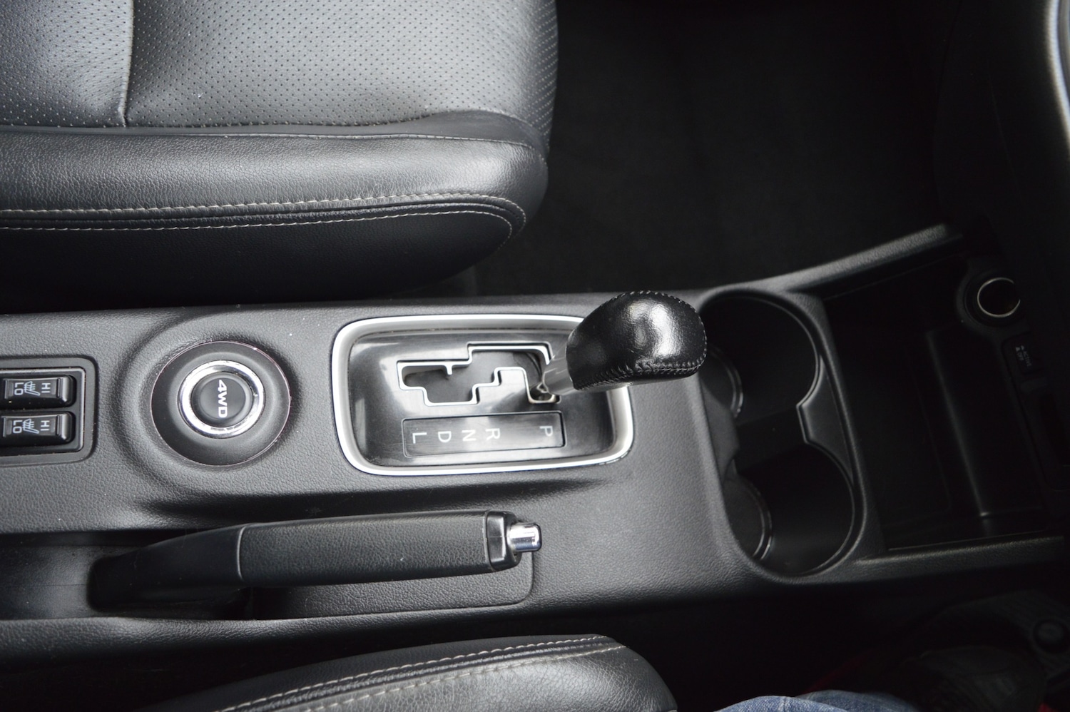 Used Mitsubishi Outlander 2016 for sale - 76277380: Photo 22