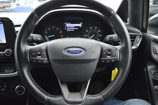 Used Ford Fiesta 2018 for sale - 75180205: Photo 16