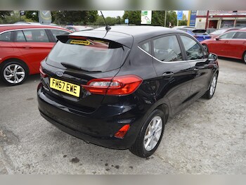 Used Ford Fiesta 2018 for sale - 75180205: Photo