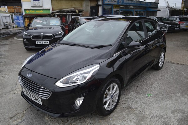 Used Ford Fiesta 2018 for sale - 75180205: Photo 3