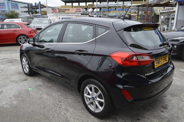 Used Ford Fiesta 2018 for sale - 75180205: Photo 4