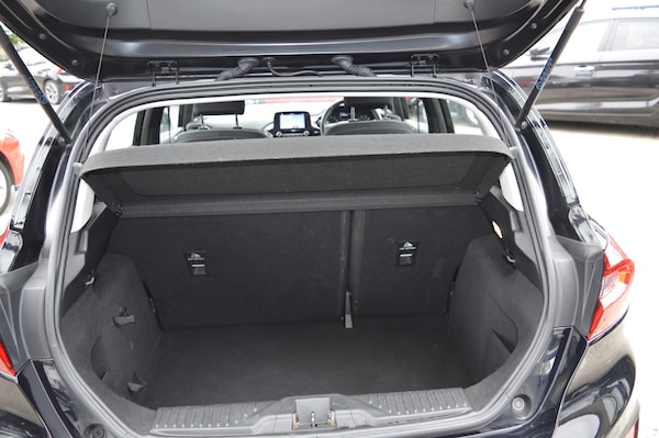 Used Ford Fiesta 2018 for sale - 75180205: Photo 9