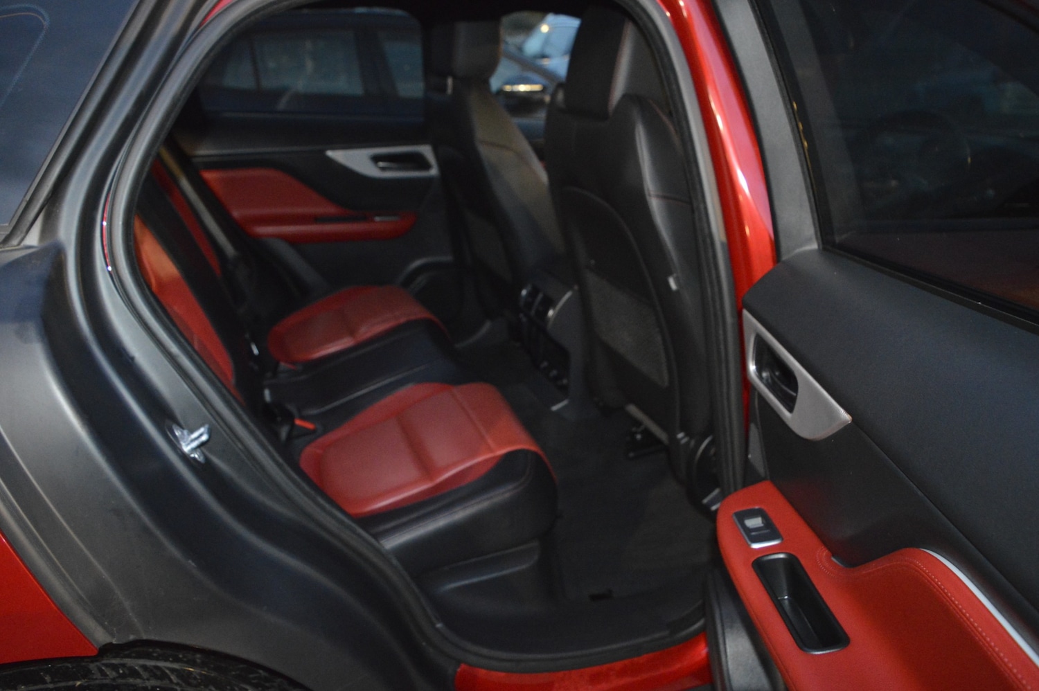 Used Jaguar F-Pace 2017 for sale - 76436440: Photo 13