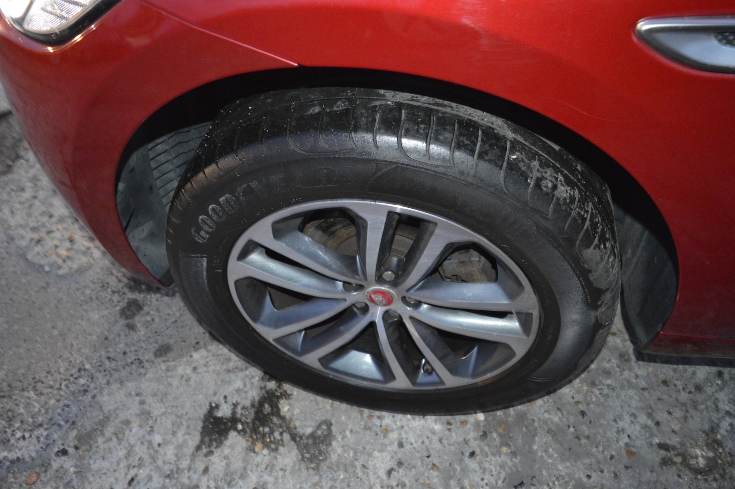 Used Jaguar F-Pace 2017 for sale - 76436440: Photo 27