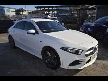 2021 (21) - A250e AMG Line 4dr 2021 AUTOMATIC ONE OWNER SAT NAV PLUG IN HYBRID