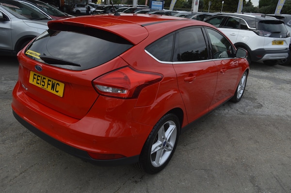 Used Ford Focus 2015 for sale - 75523470: Photo 2