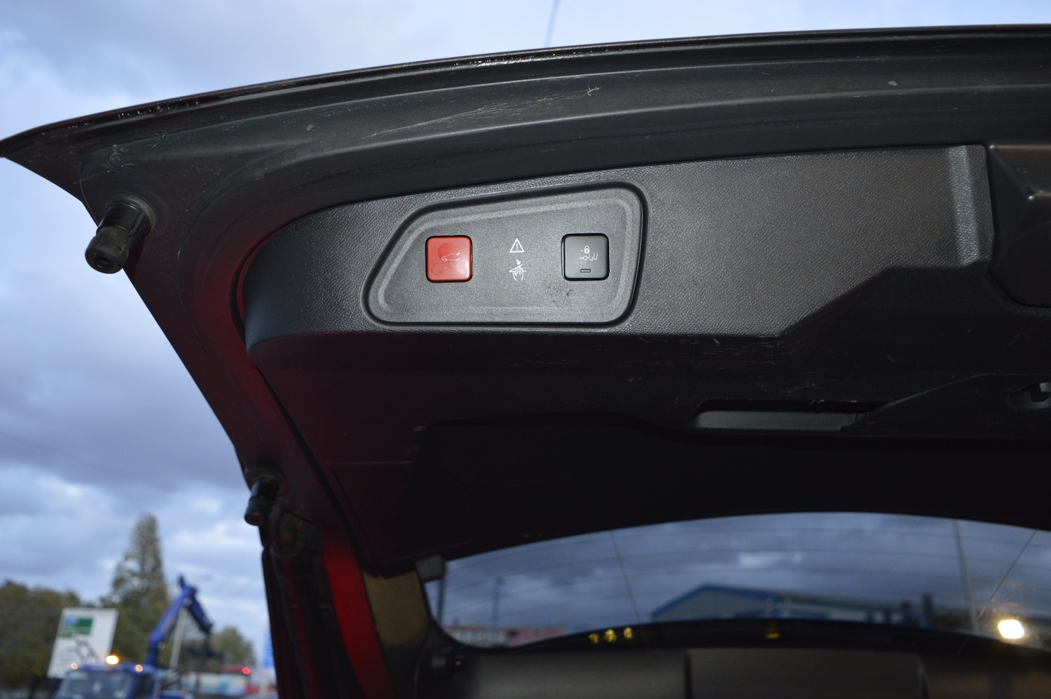 Used Peugeot 3008 2019 for sale - 76436421: Photo 10