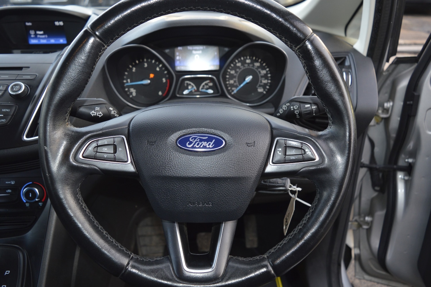 Used Ford Grand C-Max 2017 for sale - 77150430: Photo 17