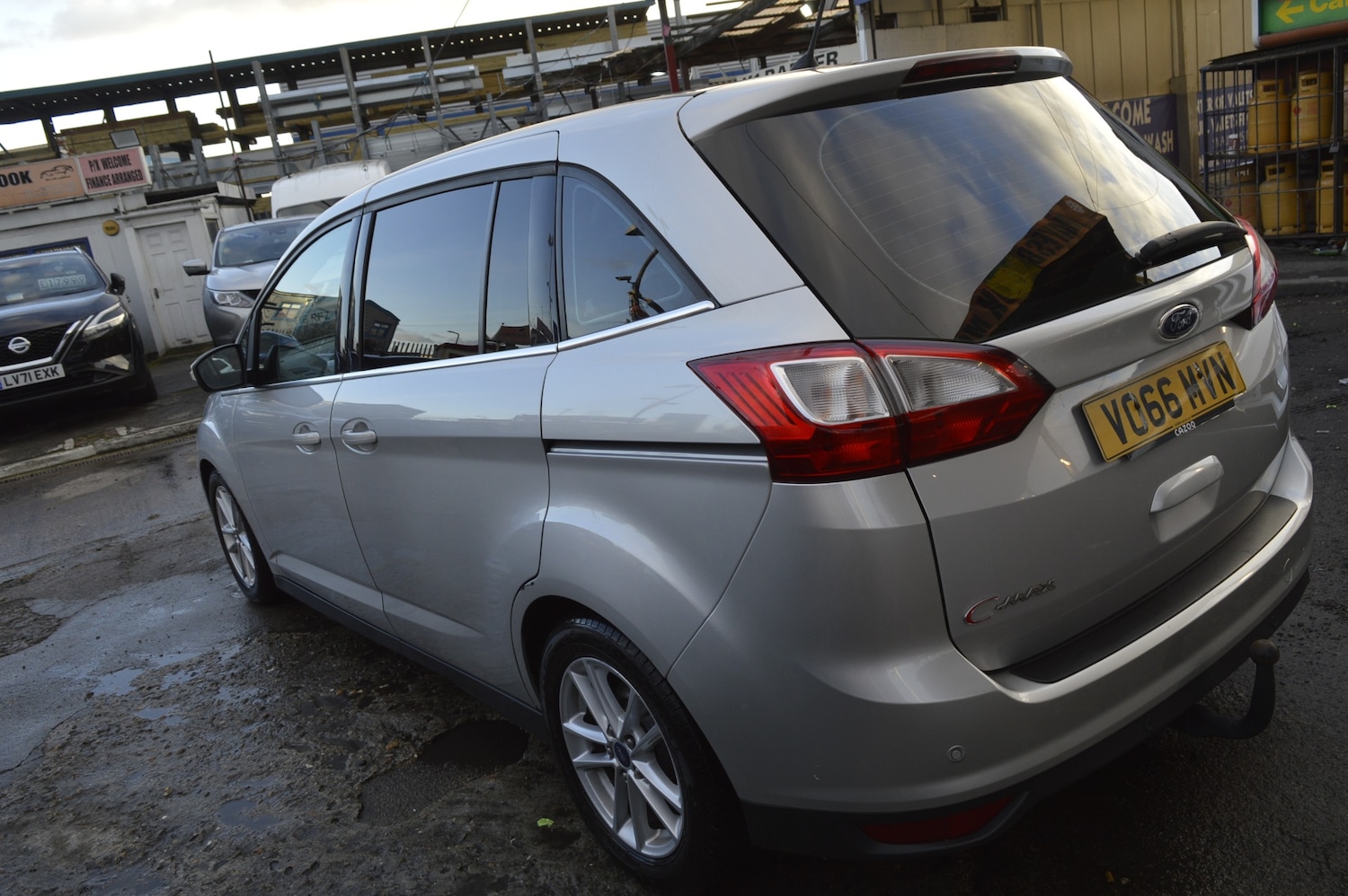 Used Ford Grand C-Max 2017 for sale - 77150430: Photo 4